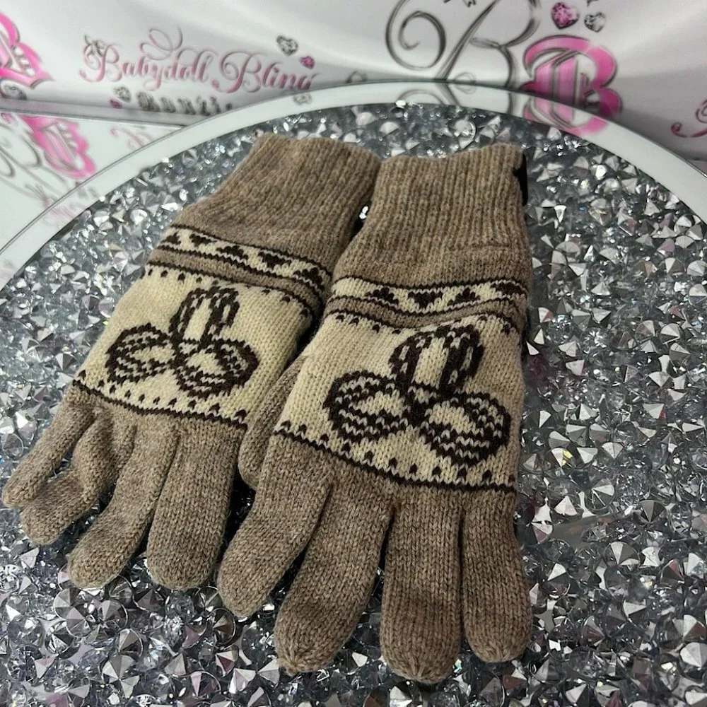 TNA Aritzia gloves mittens fingers logo cream brown knitted wool soft cozy warm